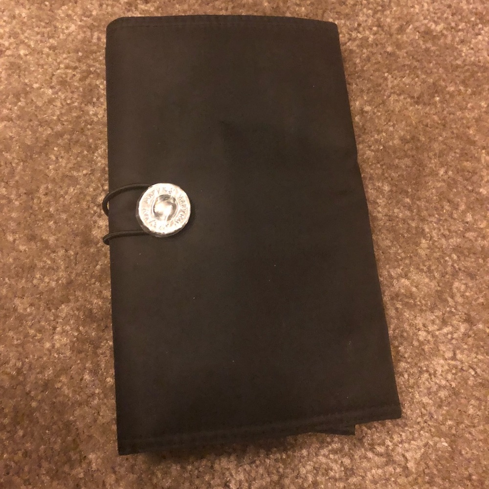 NWOT Make-up/brush case
